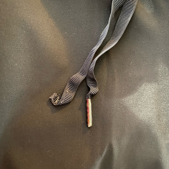 Lululemon pants - Picture 4 of 4